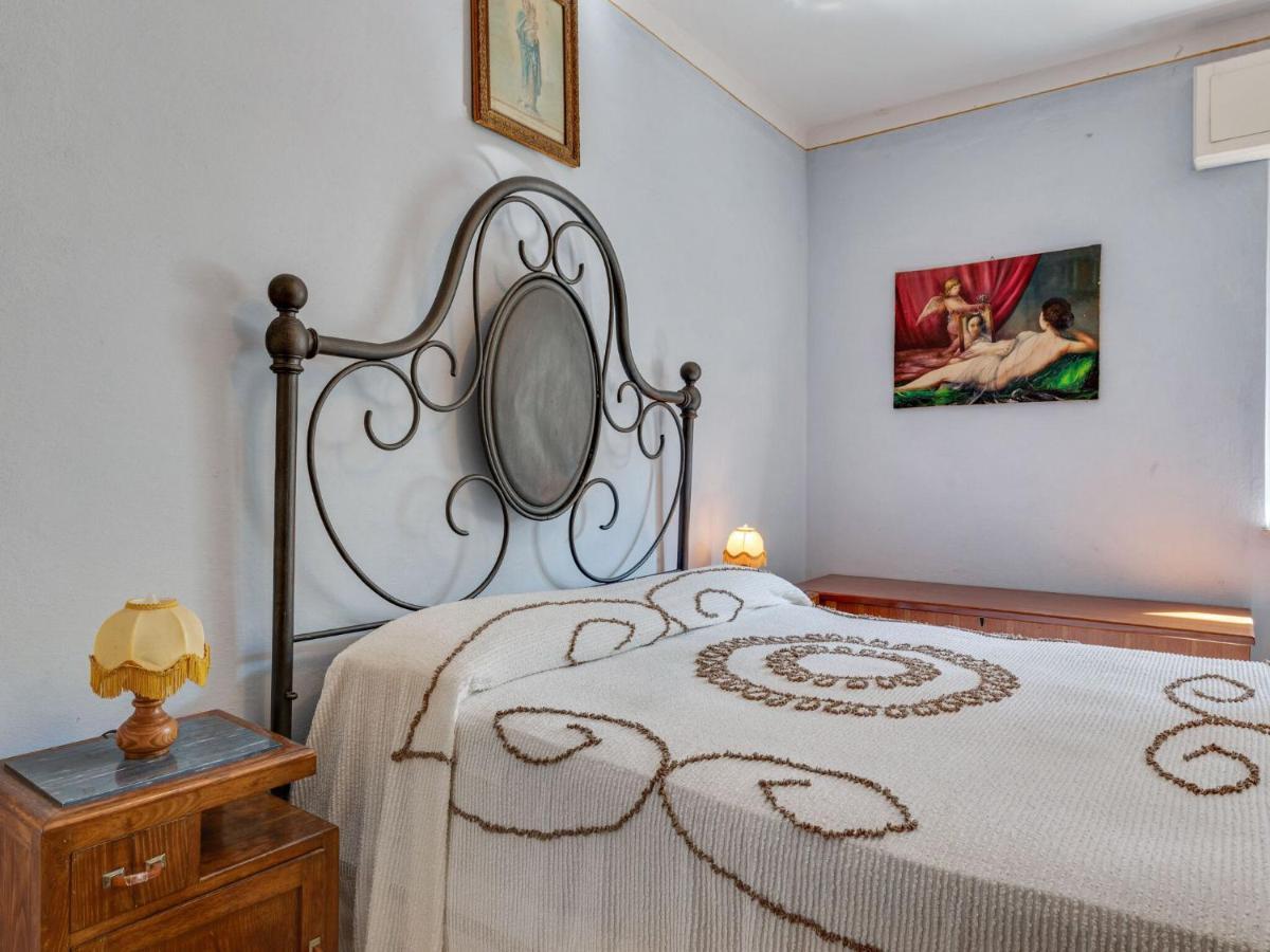 Belvilla By Oyo Camelia Pescaglia Dış mekan fotoğraf